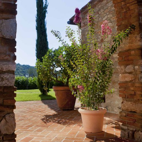 Rustic Style Round Pot