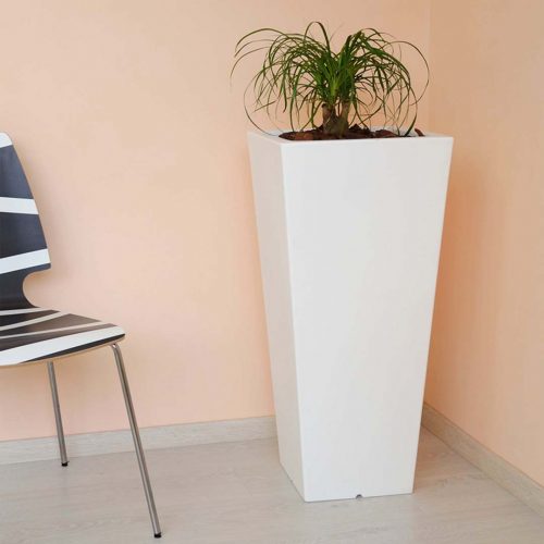 'Hydrus' Tall Planter